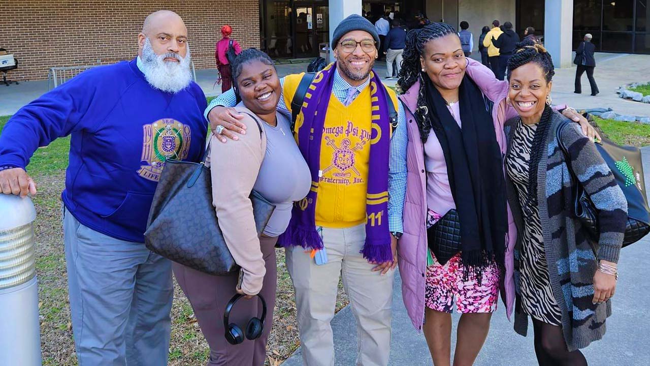 Omega Psi Phi Fraternity Inc. Lifting as we Climb